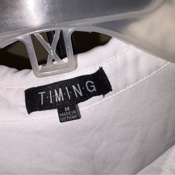 Timing White Ruffle Blouse - Picture 5 of 6